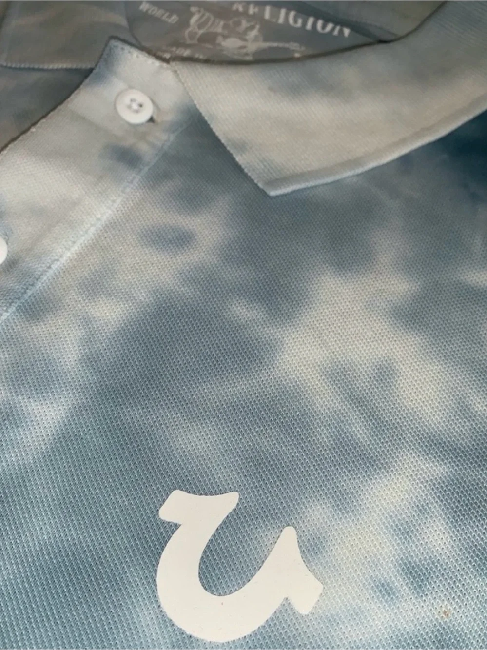 💙True Religion Light Blue and Navy Tie-Dye Polo🤍
